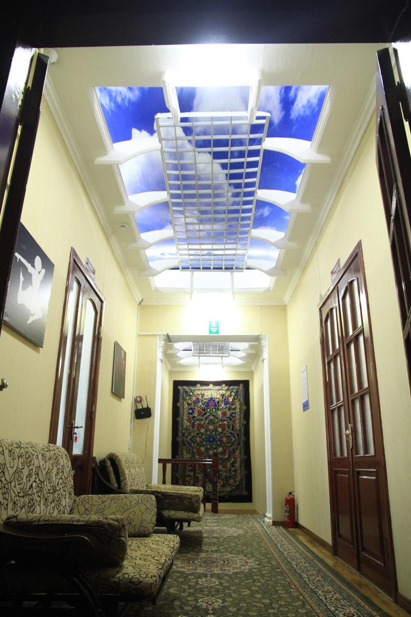 Yellow Hostel Douchanbé Extérieur photo