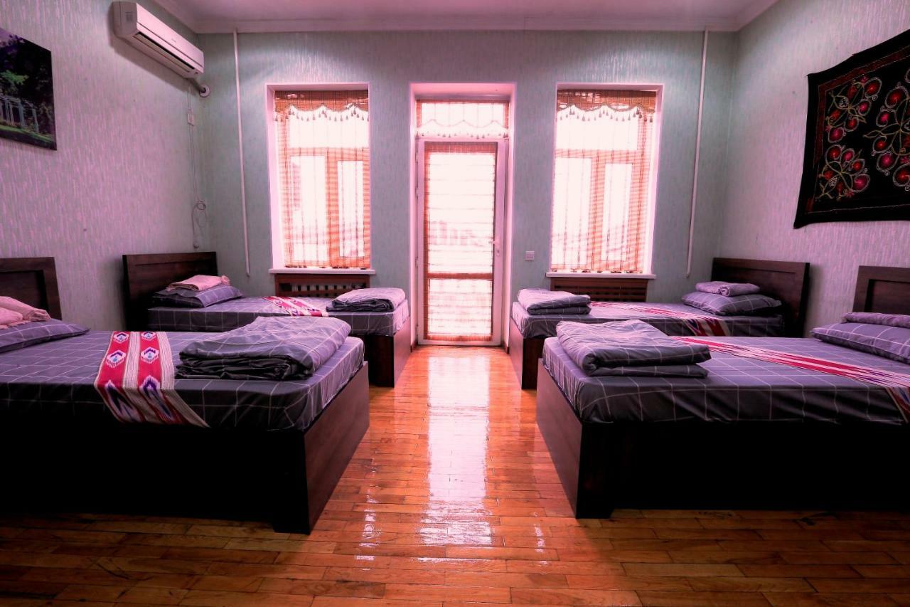 Yellow Hostel Douchanbé Extérieur photo